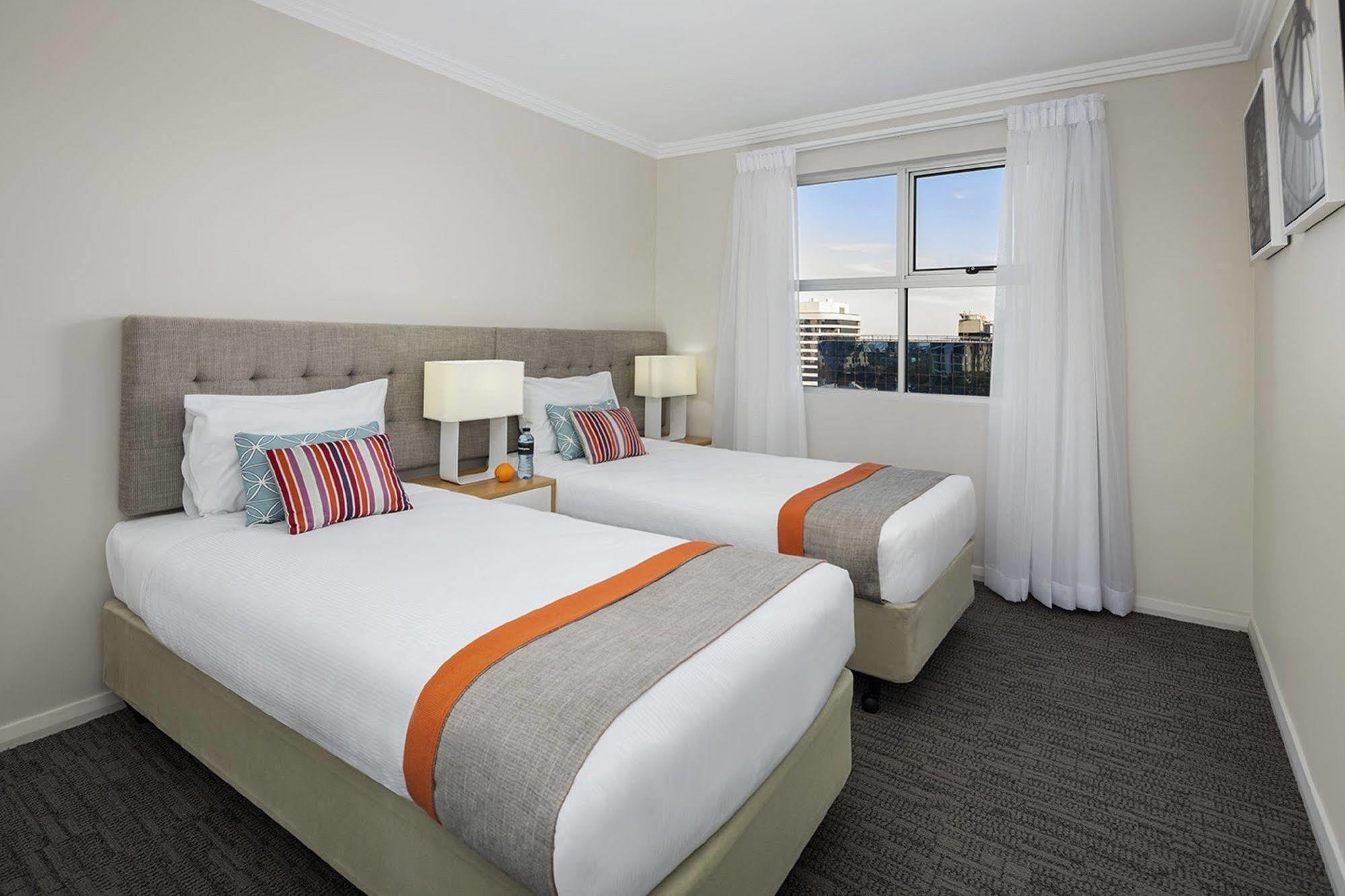 Quest Wollongong Aparthotel Exterior photo